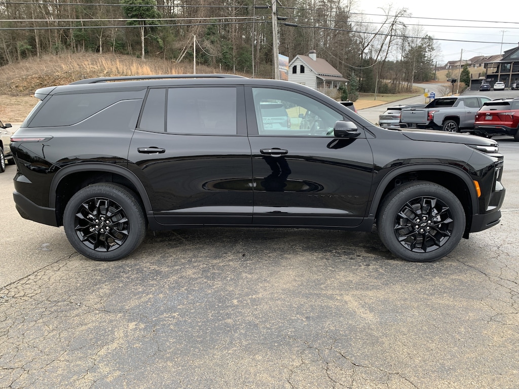 New 2026 Chevrolet Traverse LT SUV