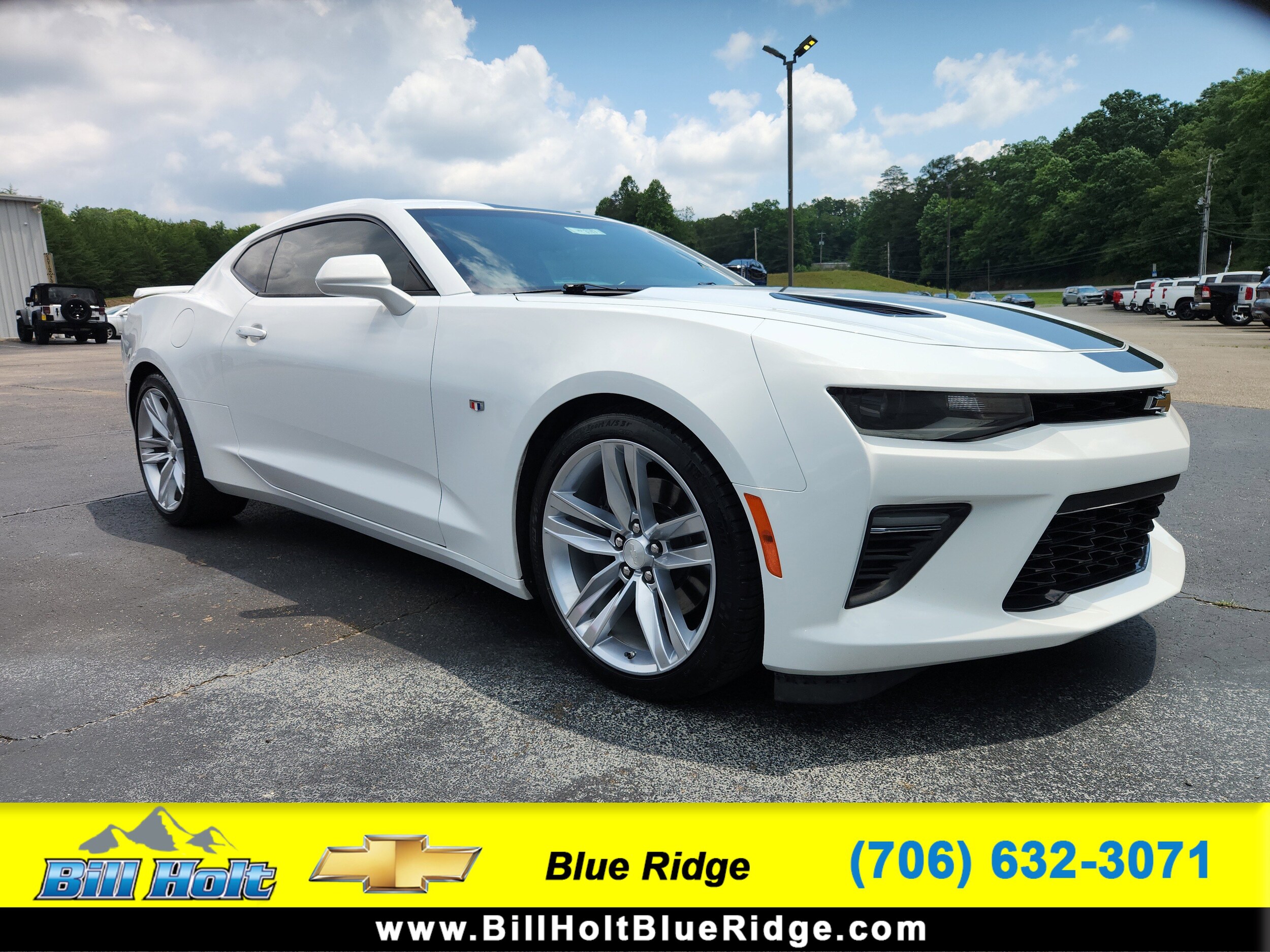 Summit White 2017 Chevrolet Camaro 1SS Coupe RWD Coupe Rear-Wheel Drive Automatic