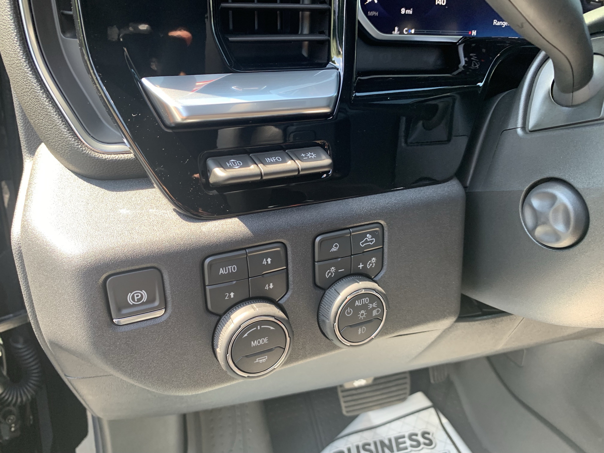 2026 Chevrolet Silverado 1500 High Country - Photo 14