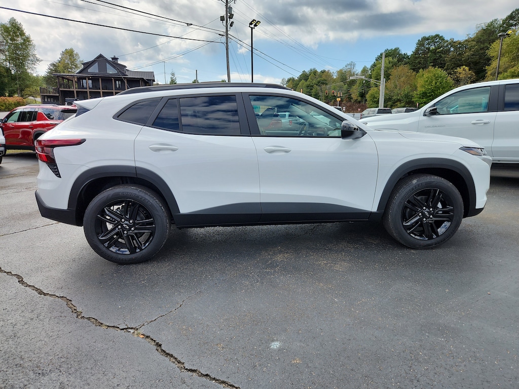 New 2026 Chevrolet Trax Activ SUV