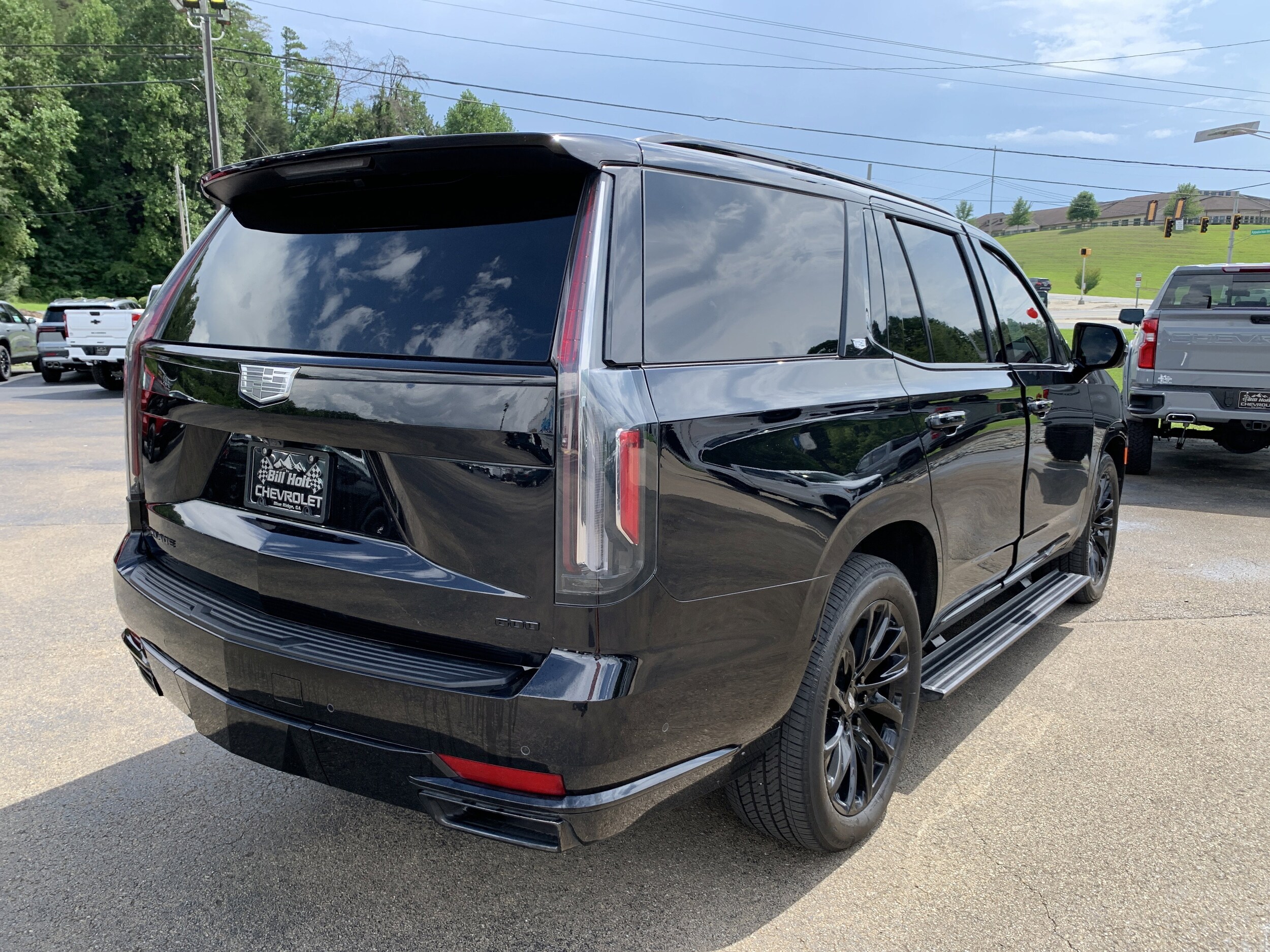 2024 Cadillac Escalade Sport Platinum photo 3
