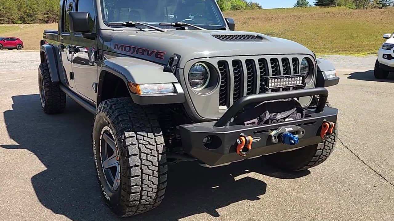 2022 Jeep Gladiator Mojave's photo