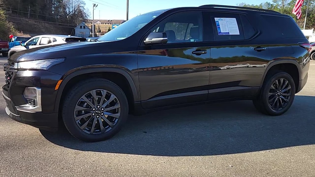 Used 2022 Chevrolet Traverse RS SUV