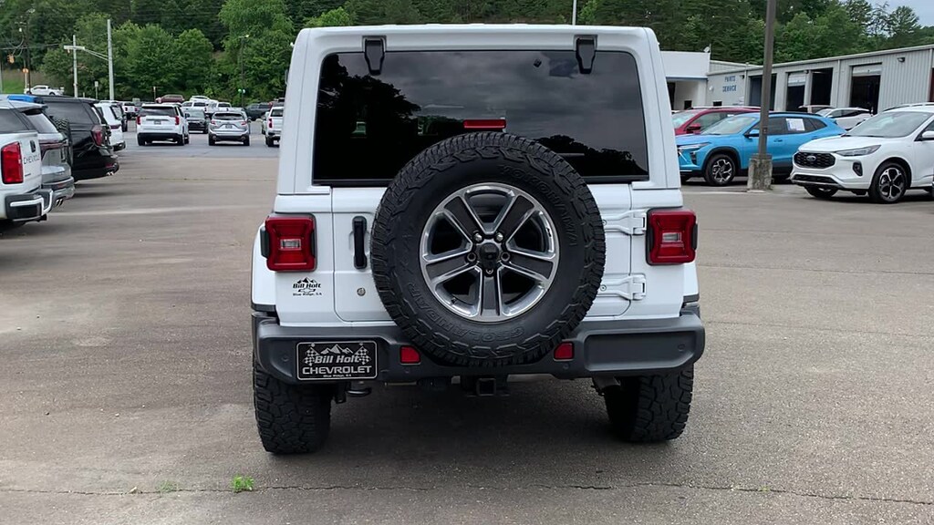 Used 2019 Jeep Wrangler Unlimited Sahara