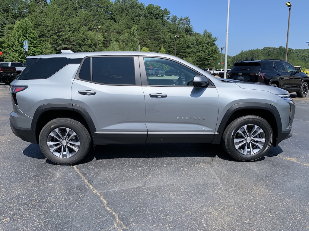 New 2026 Chevrolet Equinox LT SUV