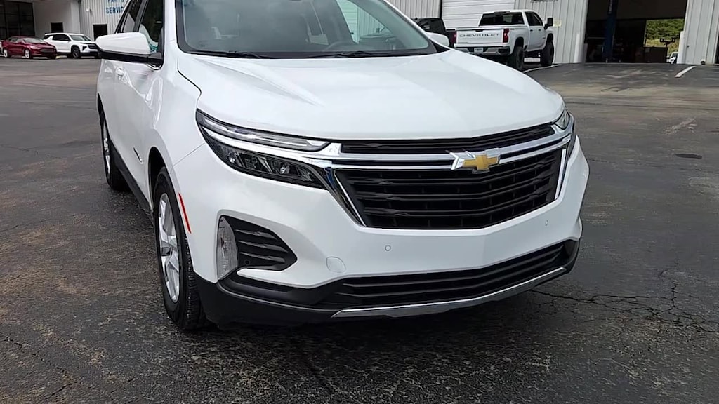 Used 2024 Chevrolet Equinox LT SUV