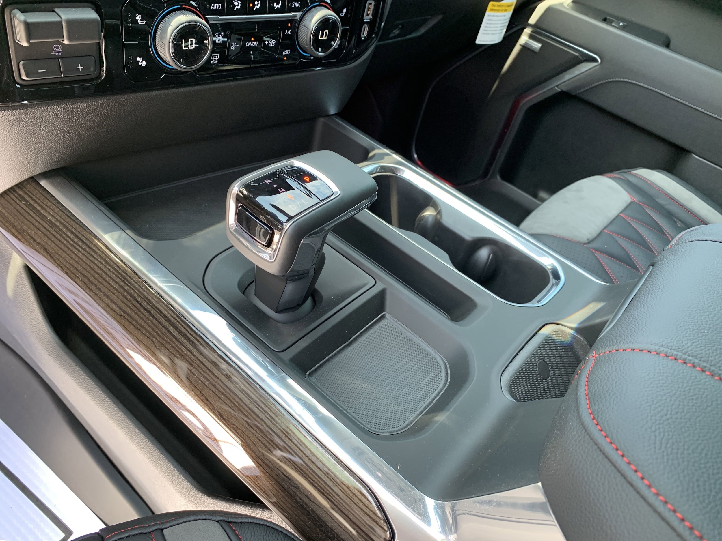 2025 Chevrolet Silverado 1500 RST - Photo 25