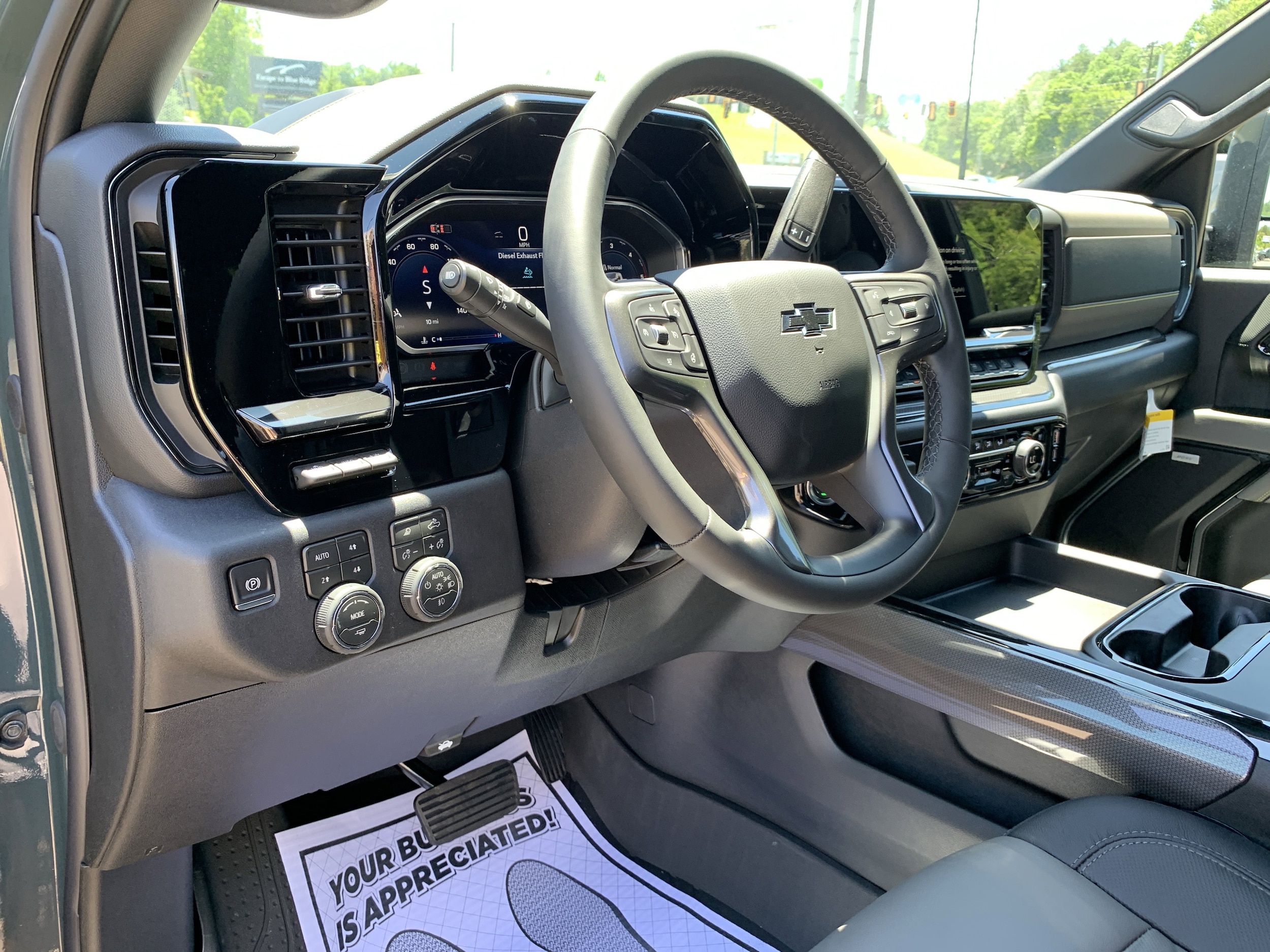 2026 Chevrolet Silverado 2500 HD ZR2 - Photo 17