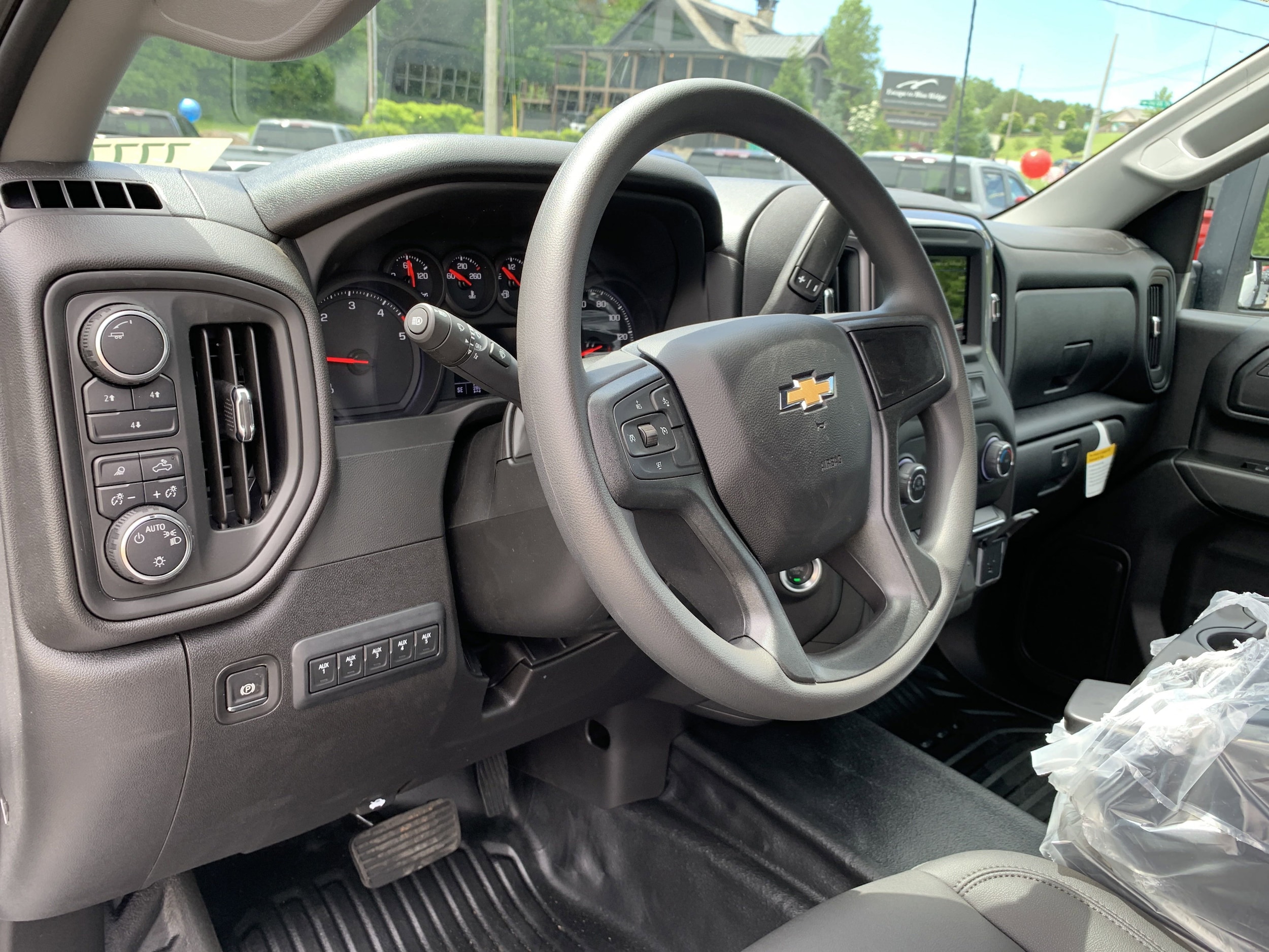 2025 Chevrolet Silverado 3500 HD Work Truck - Photo 11