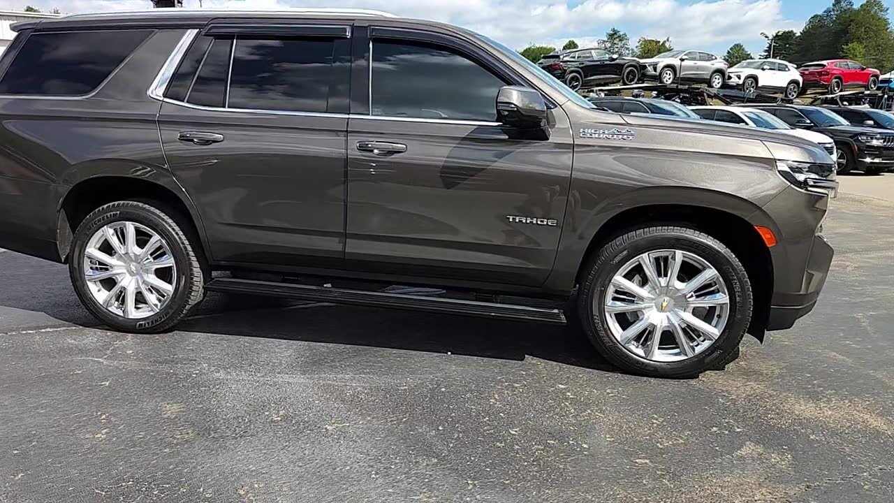 2021 Chevrolet Tahoe High Country photo 2