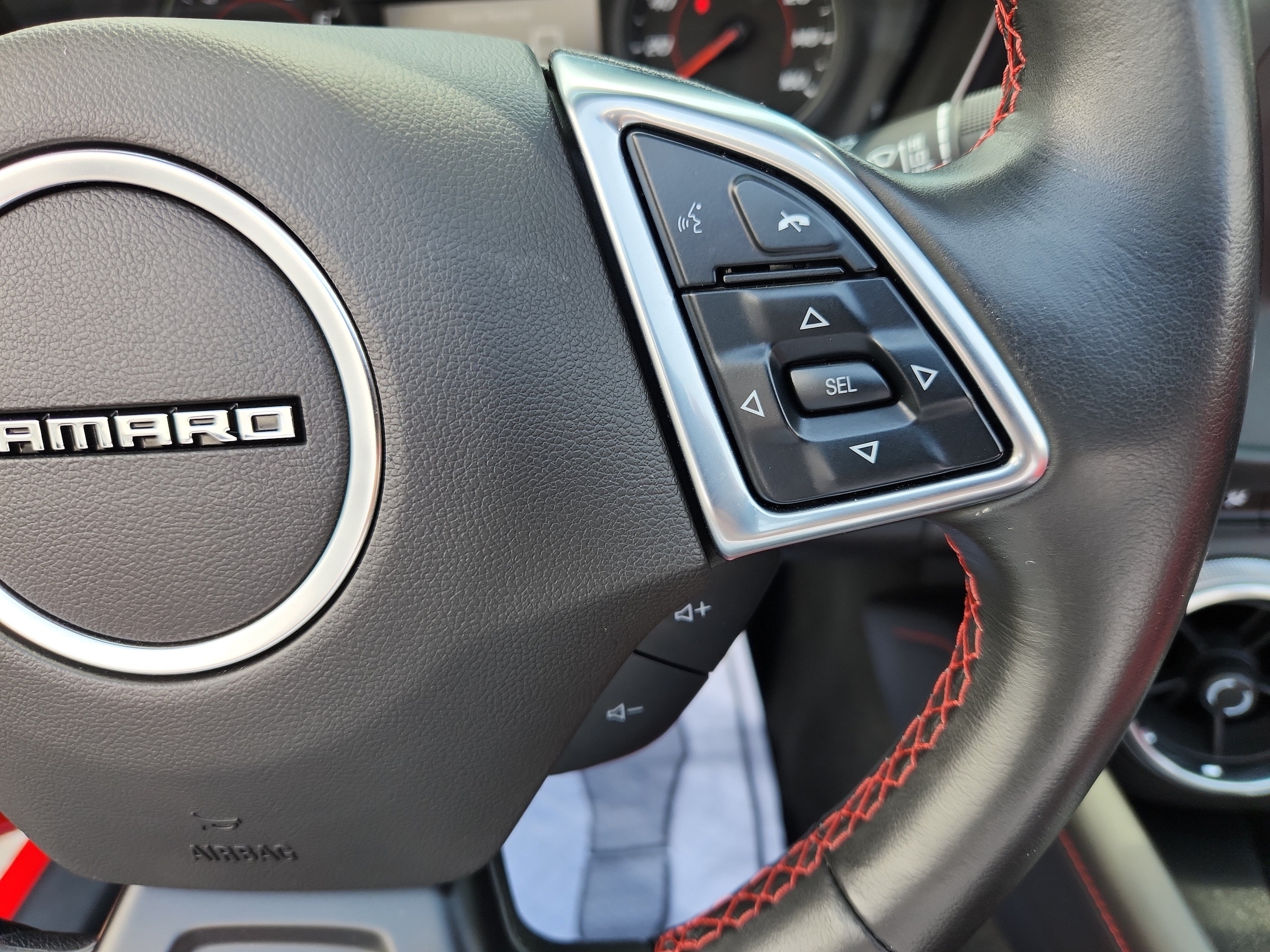2022 Chevrolet Camaro 2LT - Photo 15