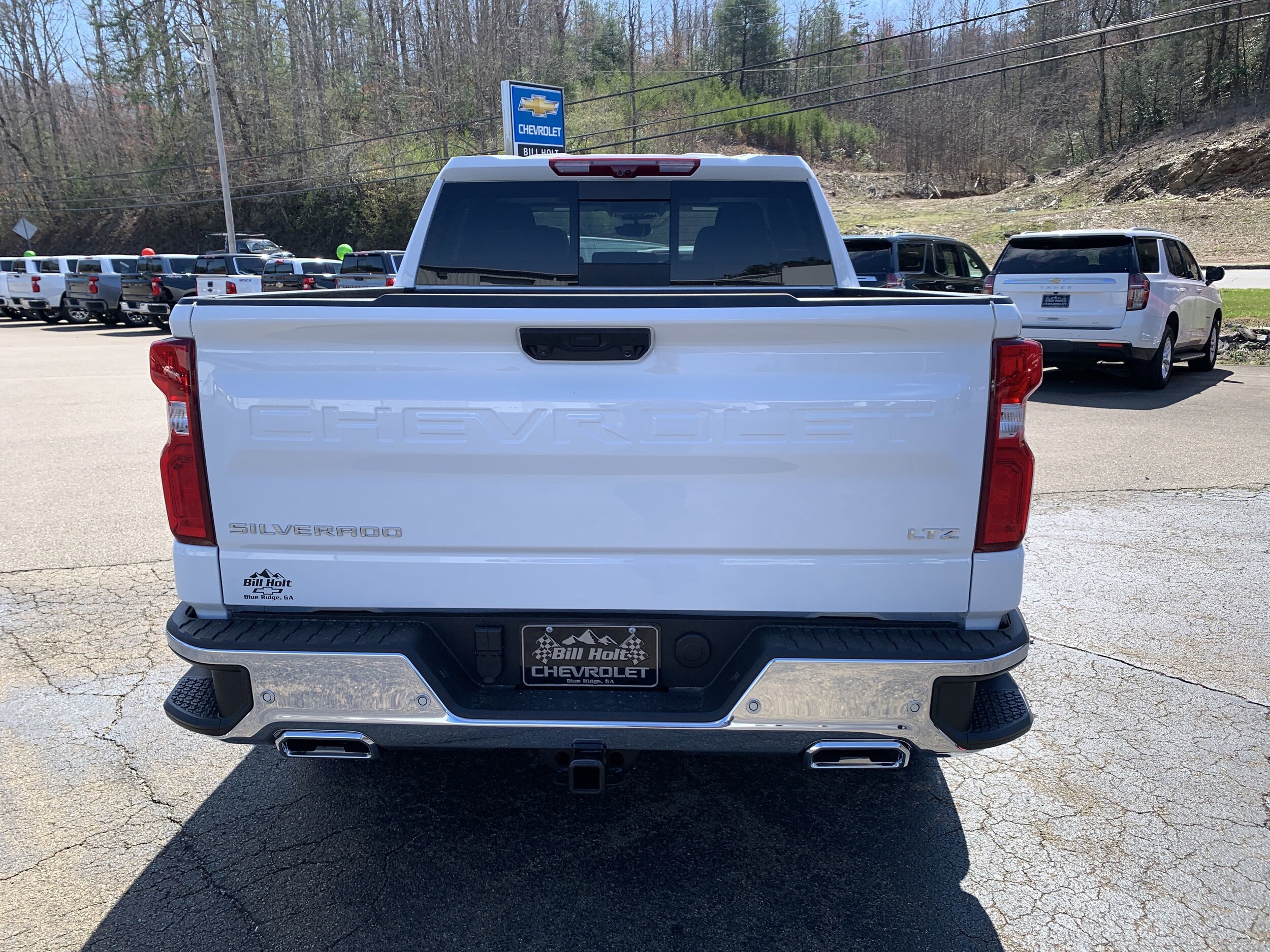 2025 Chevrolet Silverado 1500 LTZ photo 3