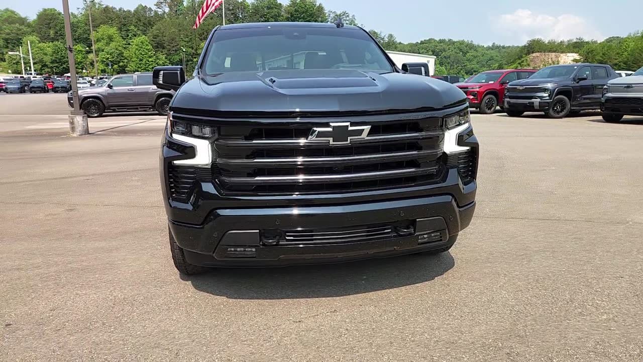 Used 2024 Chevrolet Silverado 1500 High Country with VIN 1GCUDJEL4RZ286670 for sale in Blue Ridge, GA