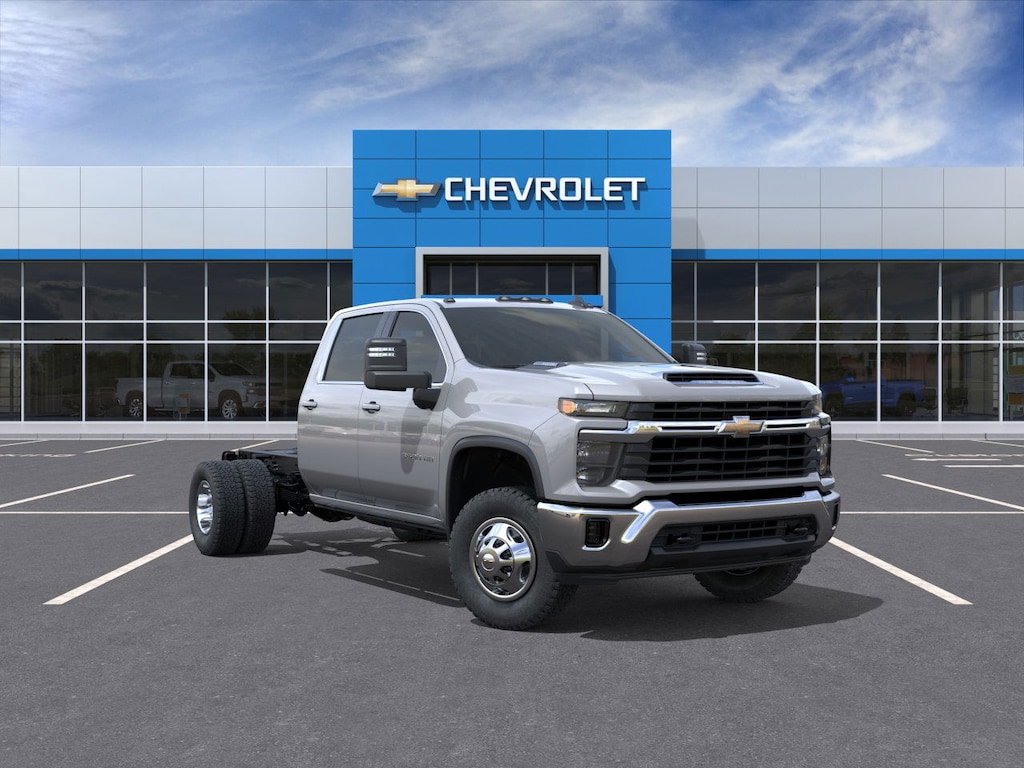 New 2026 Chevrolet Silverado 3500 HD Chassis Cab LT Truck