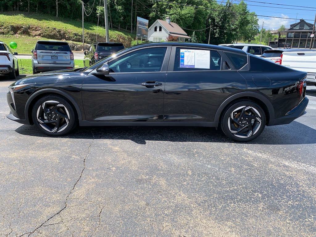 Used 2025 Kia K4 EX