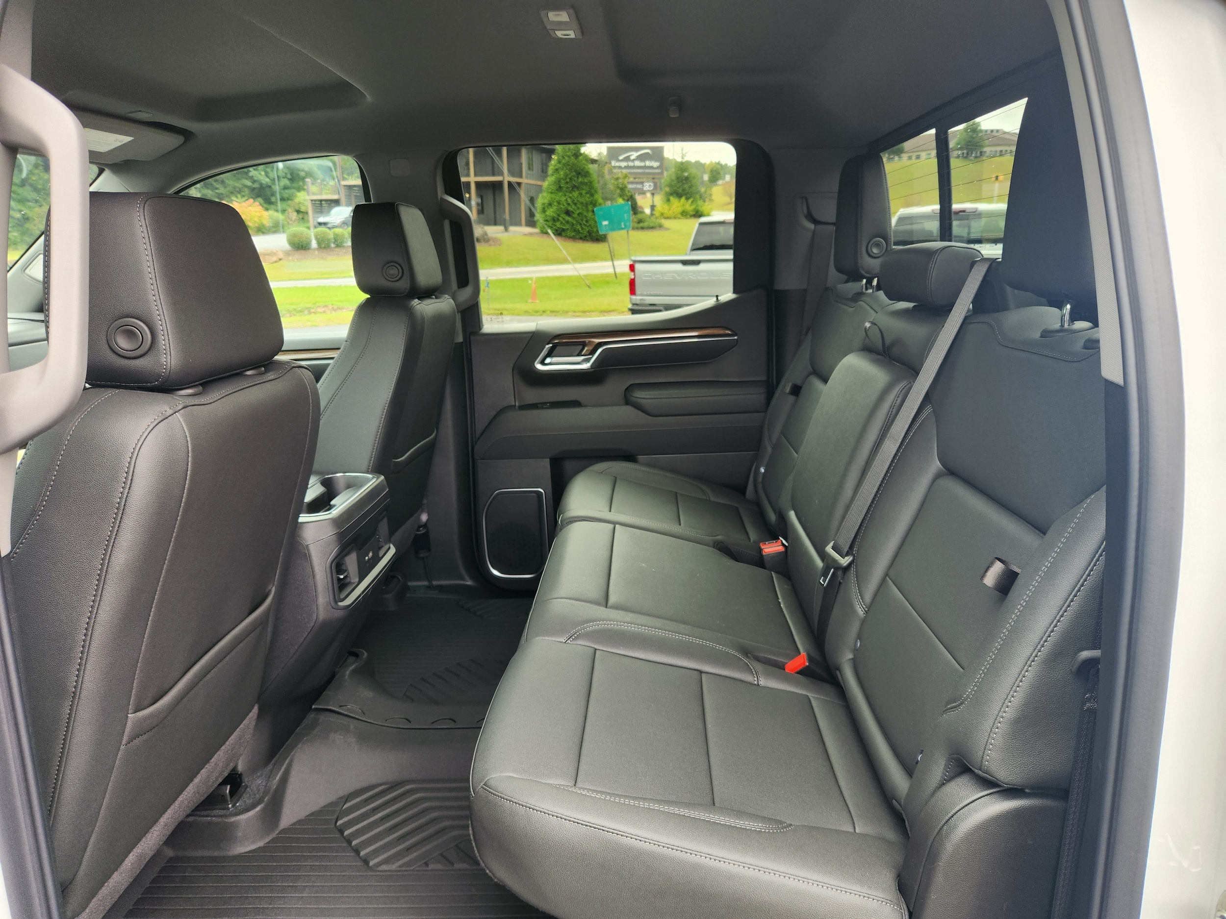 2026 Chevrolet Silverado 1500 LT Trail Boss - Photo 18
