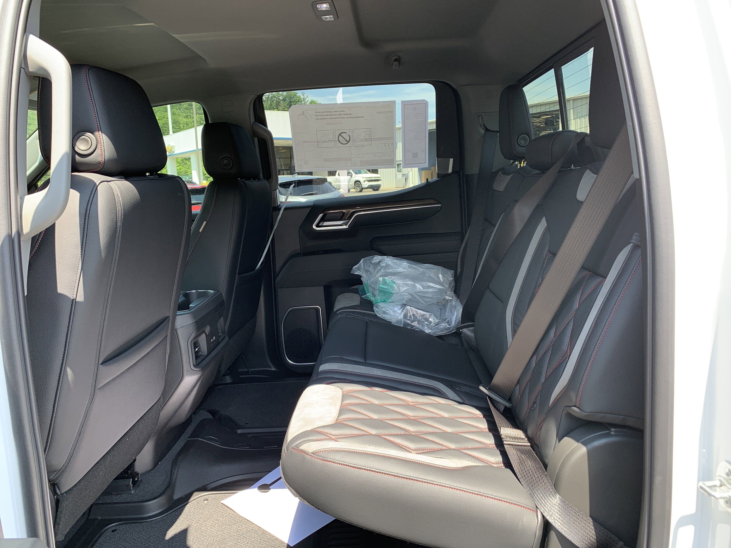 2025 Chevrolet Silverado 1500 RST - Photo 27
