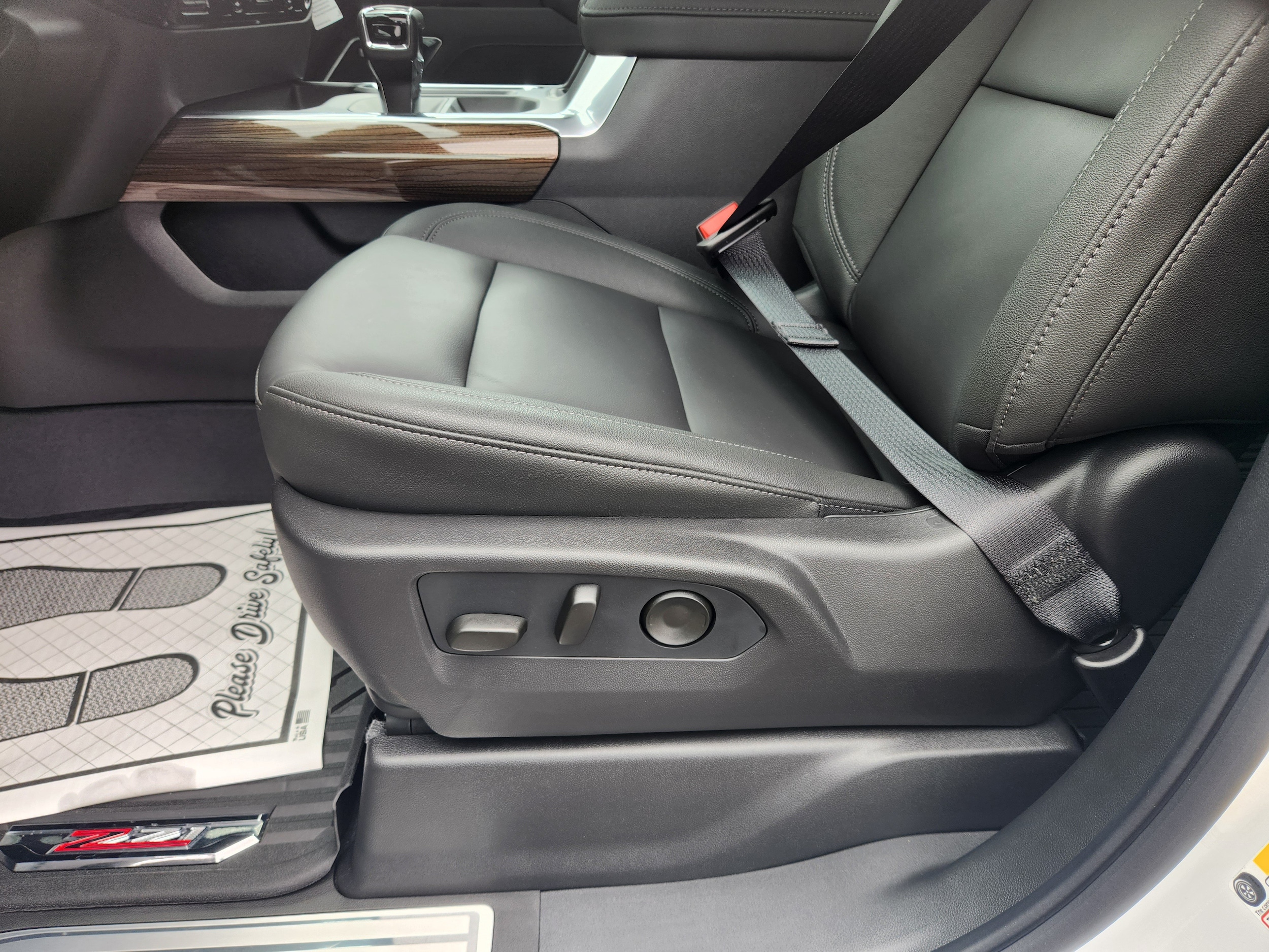 2026 Chevrolet Silverado 1500 LT Trail Boss - Photo 12