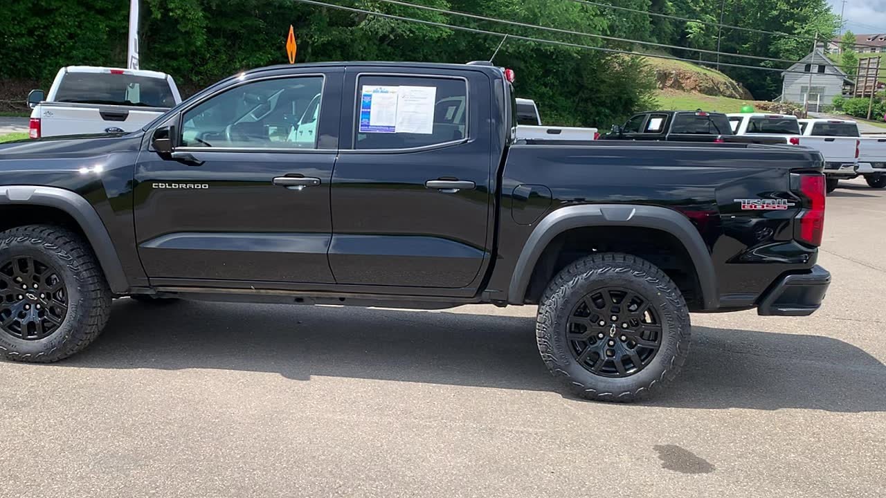 2024 Chevrolet Colorado Truck 