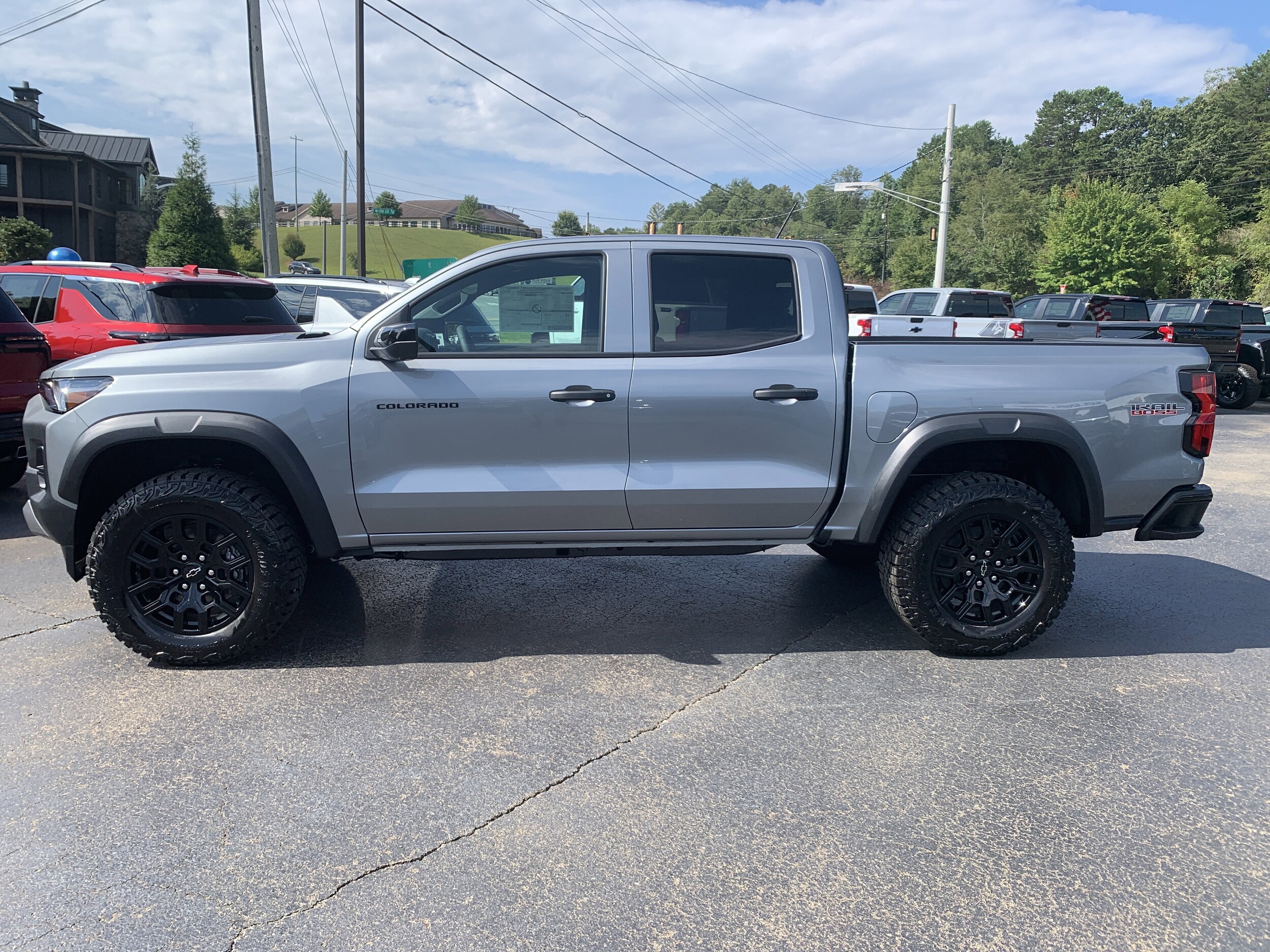 2026 Chevrolet Colorado Trail Boss photo 4