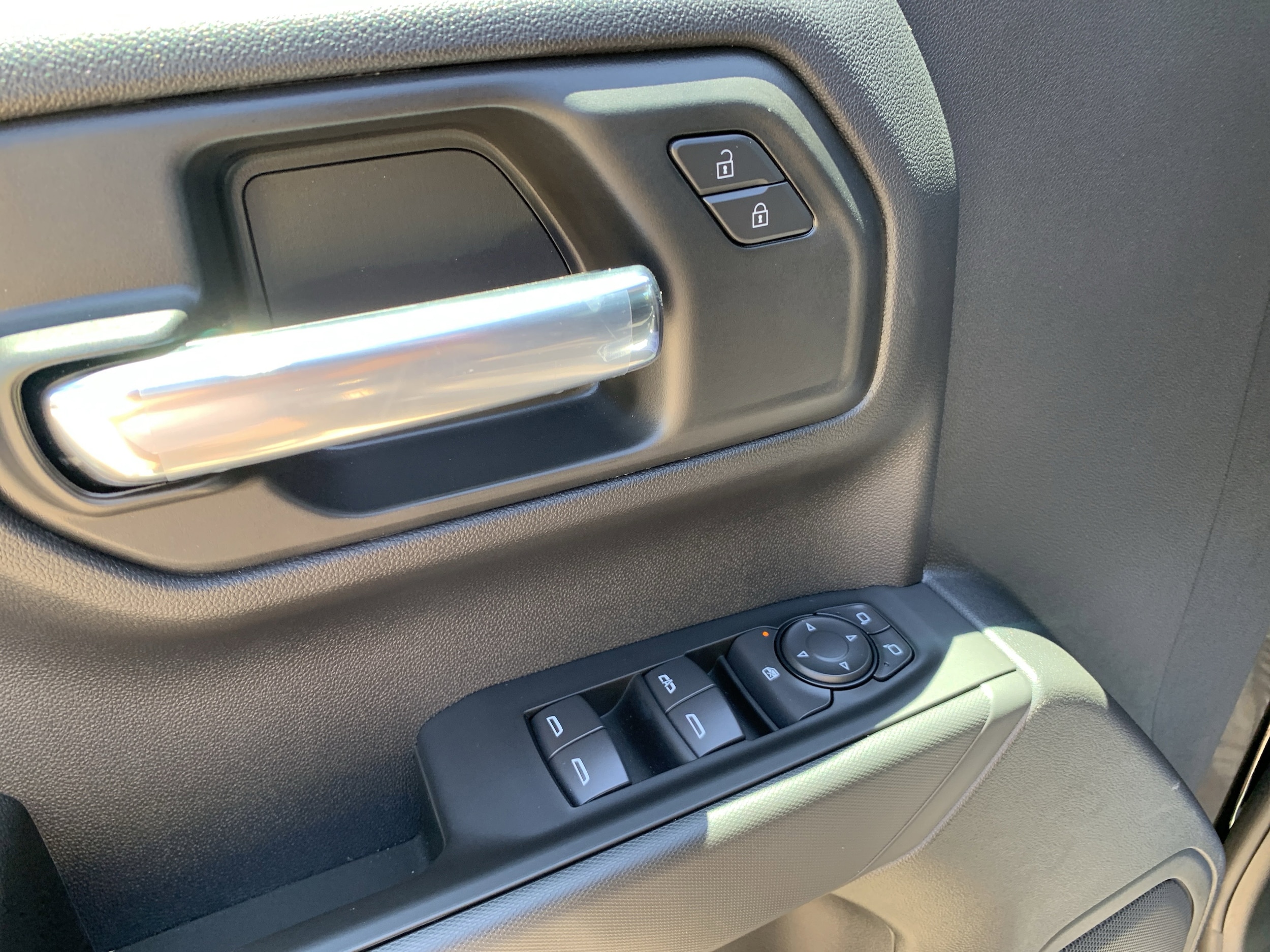 2026 Chevrolet Silverado 1500 Custom Trail Boss - Photo 7