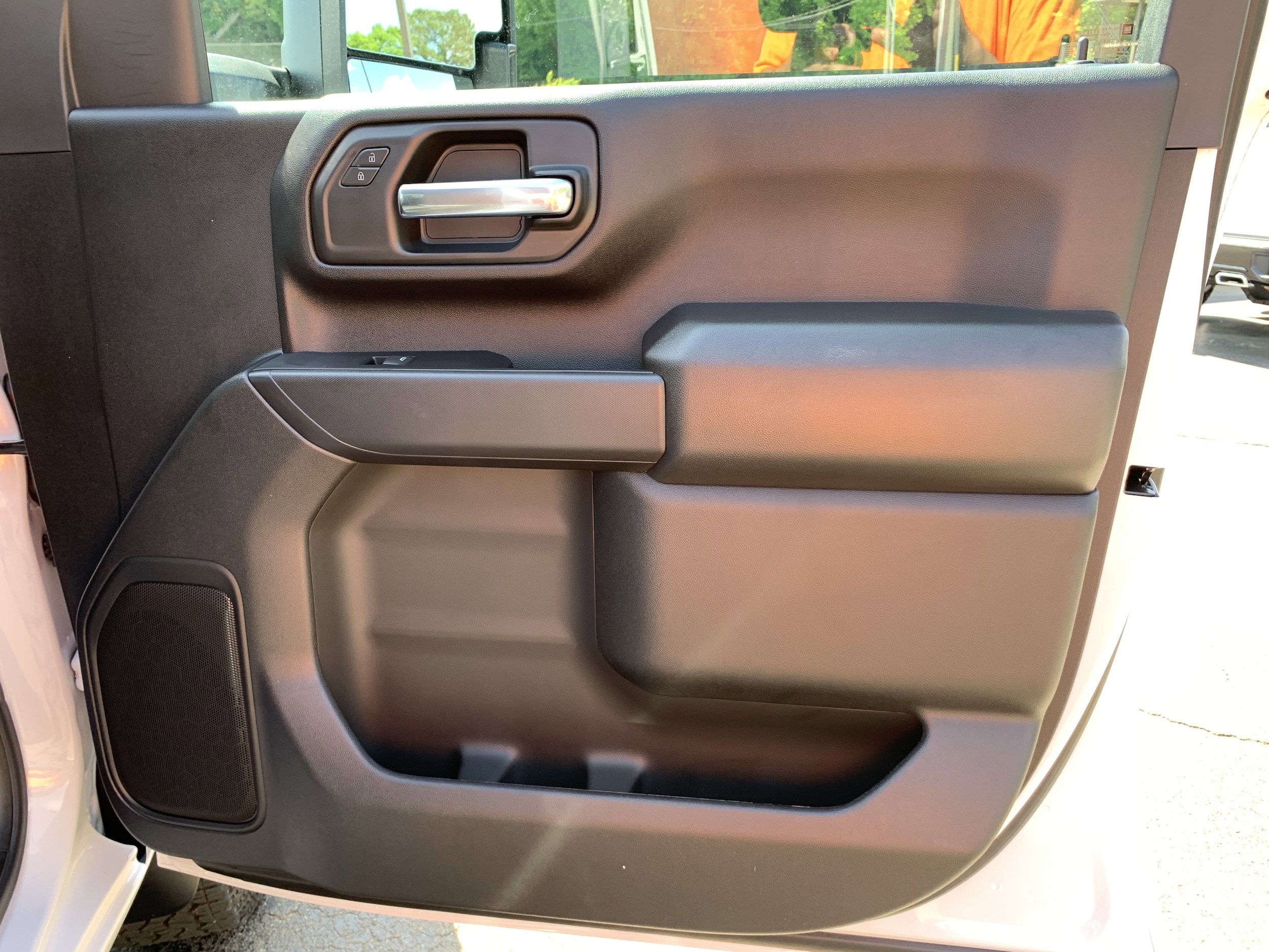 2025 Chevrolet Silverado 2500 HD Custom - Photo 23