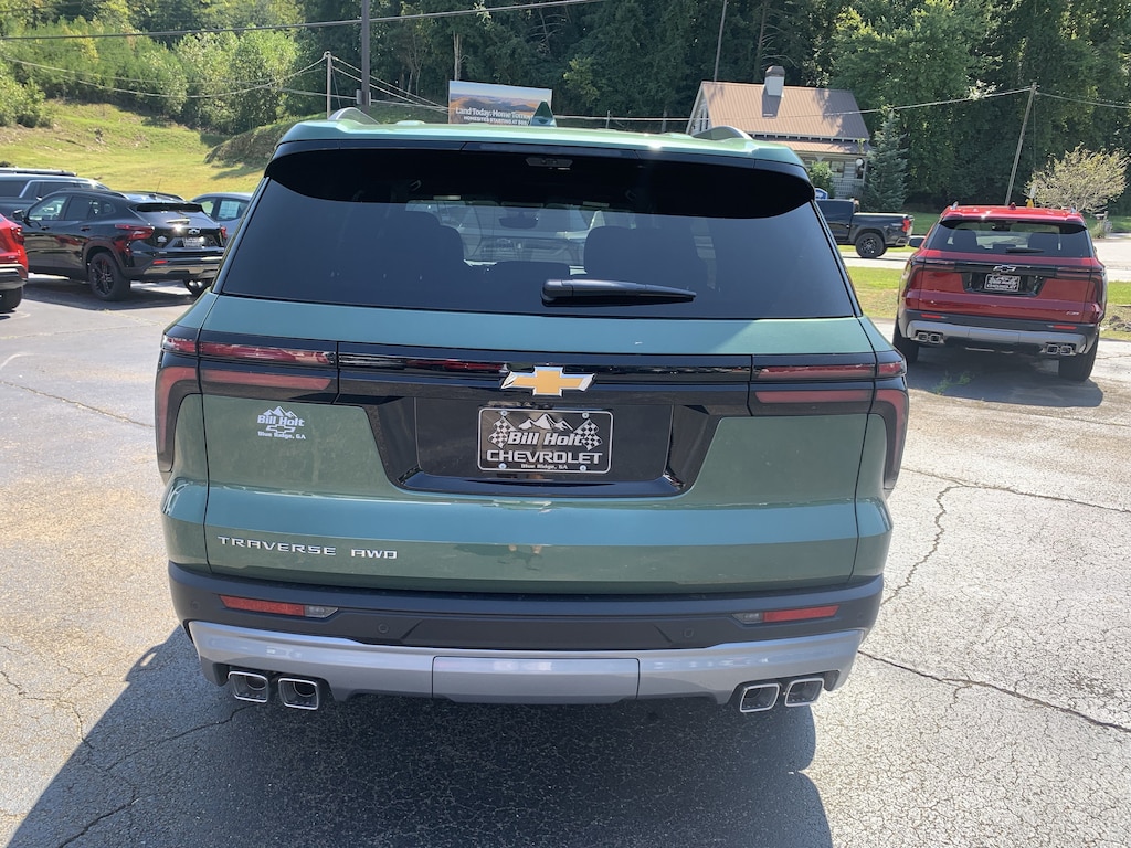 New 2027 Chevrolet Traverse LT SUV
