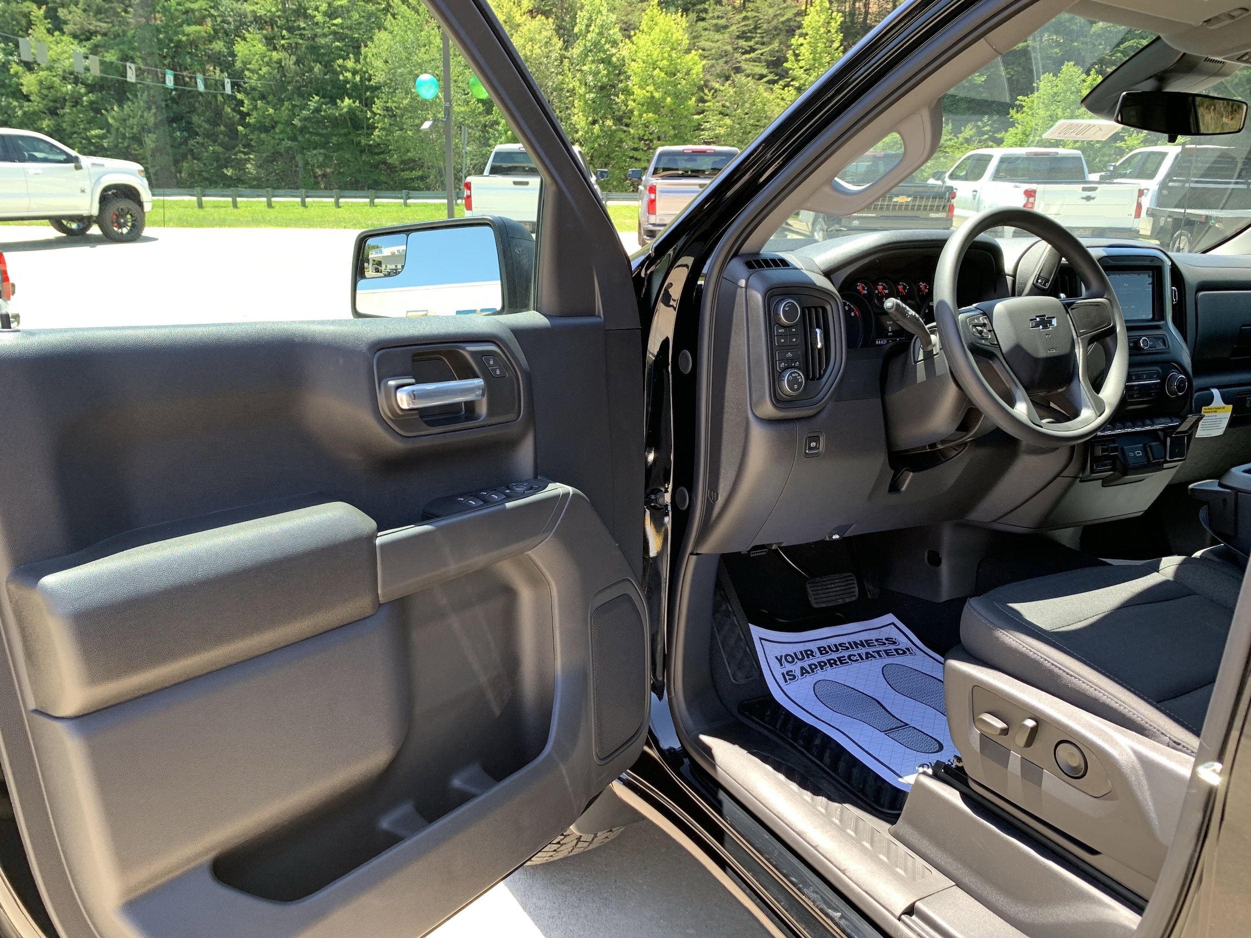 2026 Chevrolet Silverado 1500 Custom Trail Boss - Photo 6