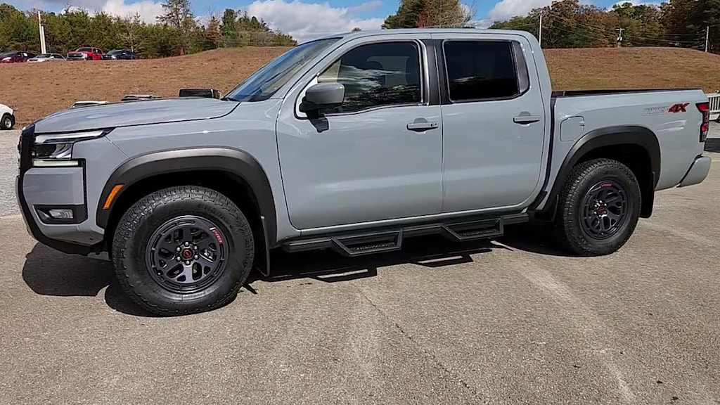 Used 2025 Nissan Frontier PRO-4X