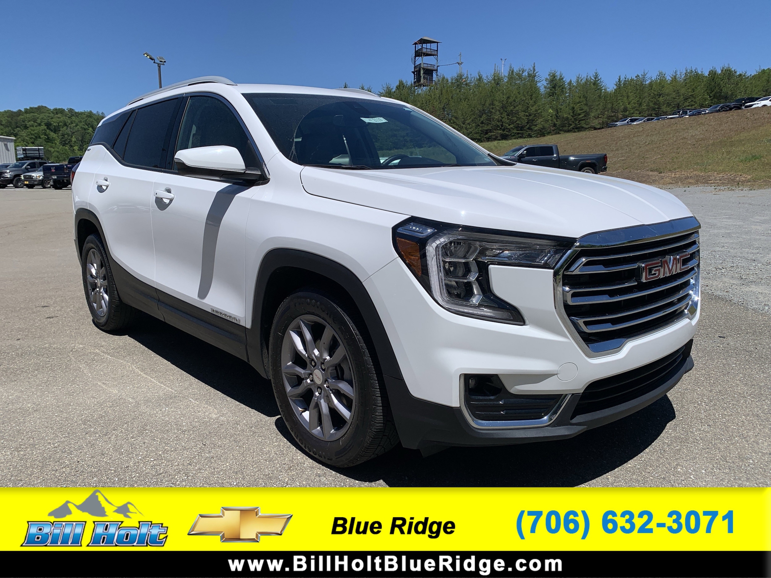 2024 GMC Terrain SLT FWD's photo