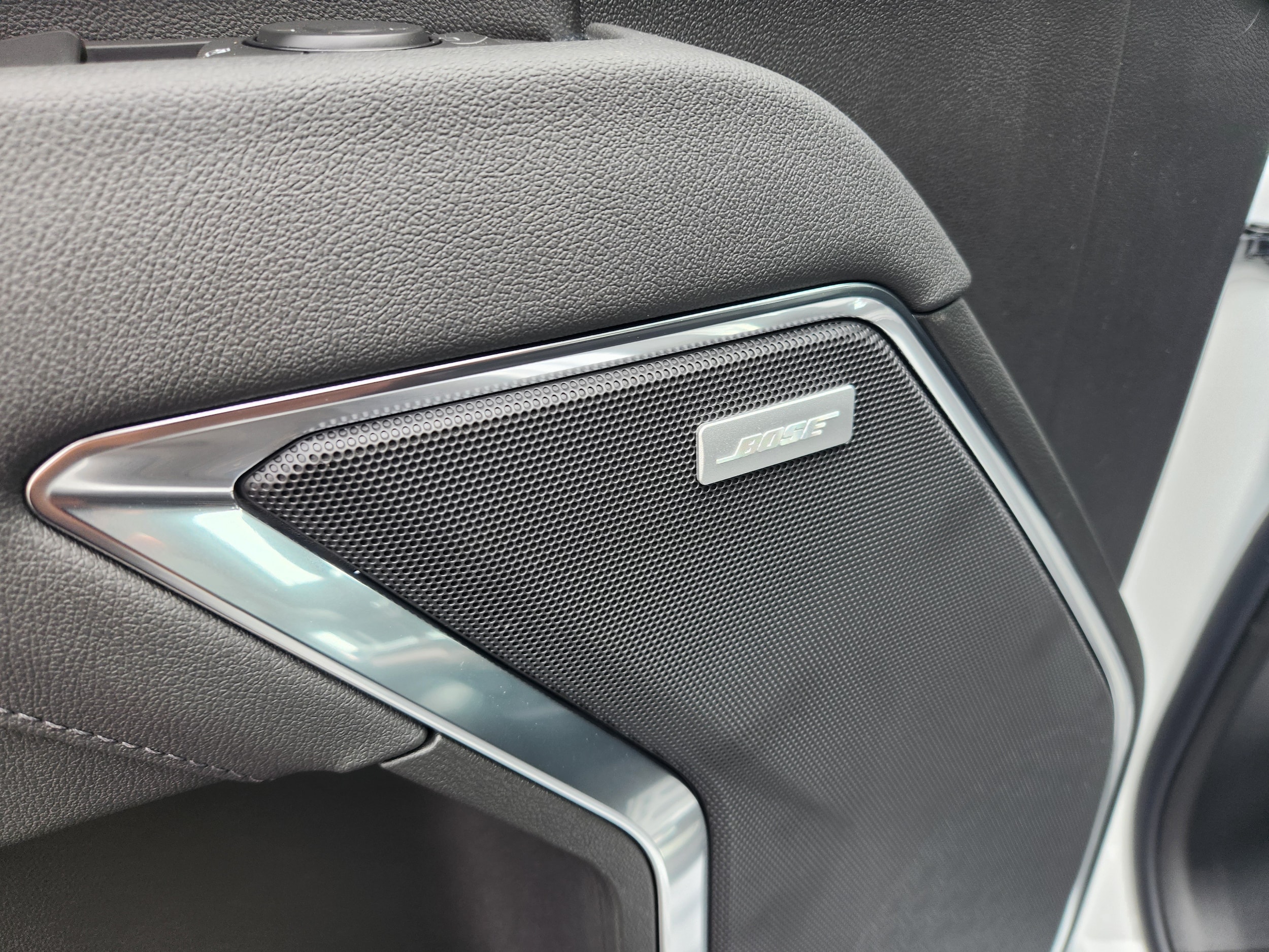 2026 Chevrolet Silverado 1500 LT Trail Boss - Photo 10