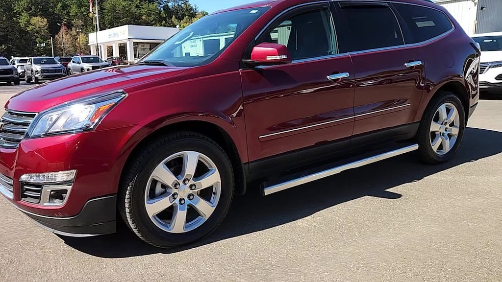 Used 2017 Chevrolet Traverse Premier SUV