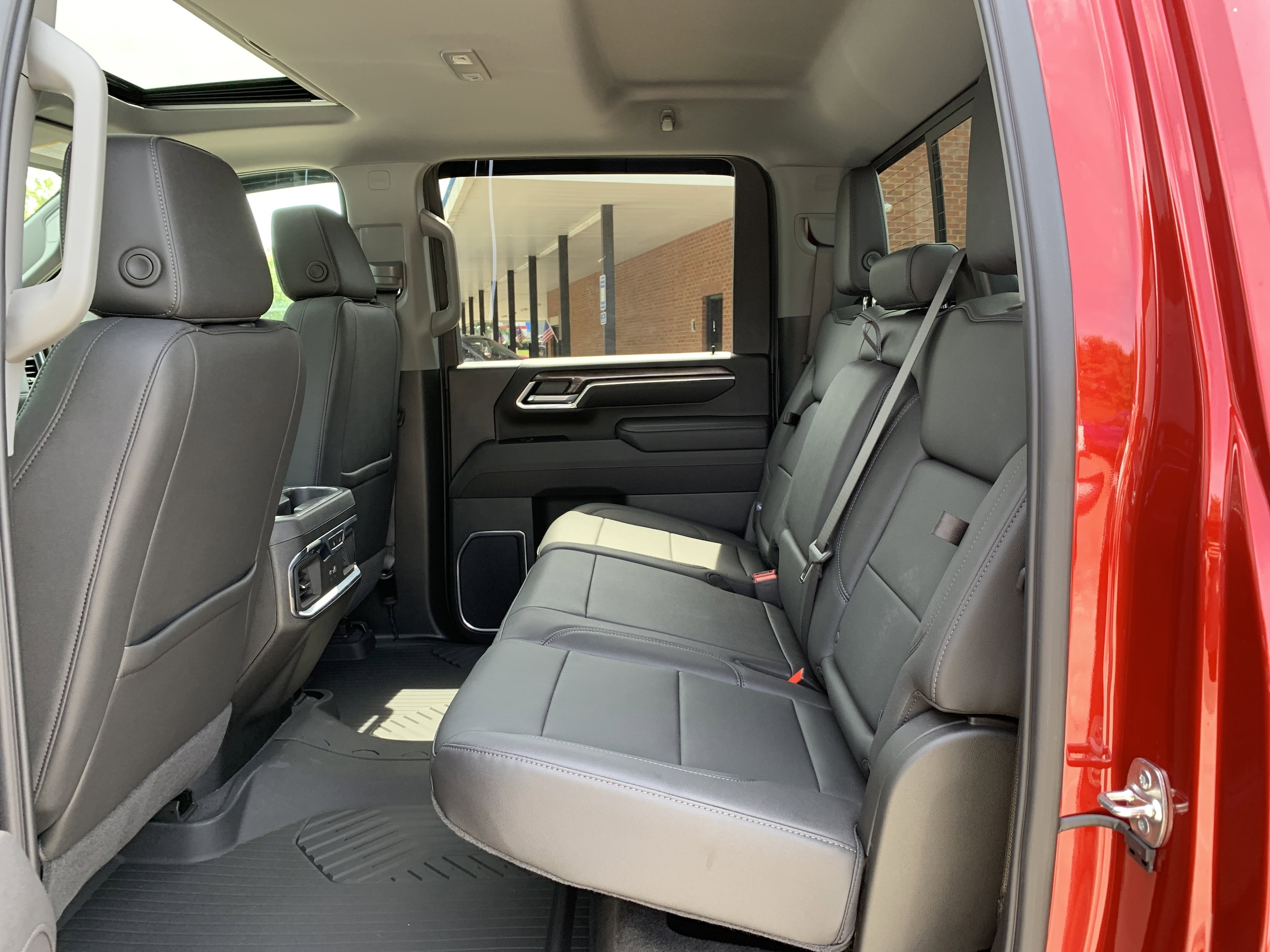 2025 Chevrolet Silverado 2500 HD LTZ - Photo 25