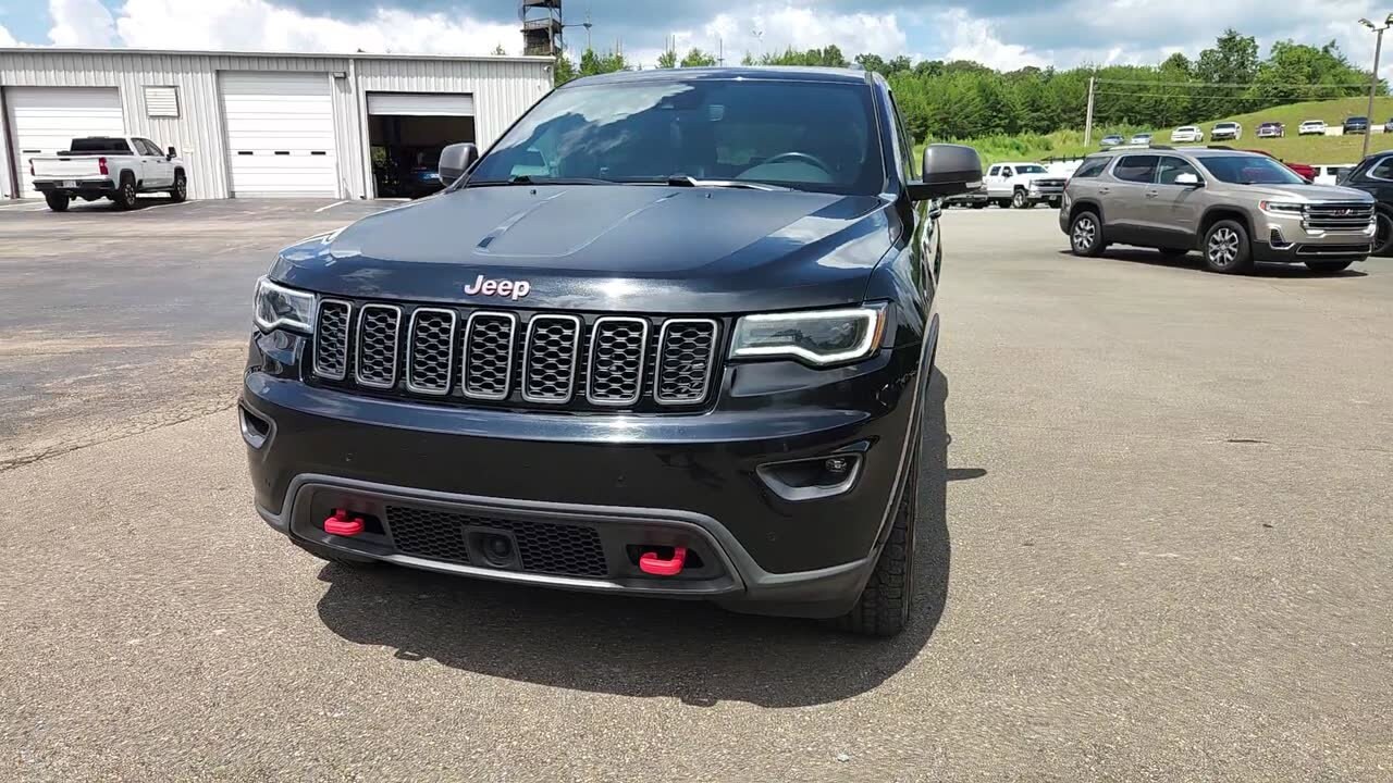 2019 Jeep Grand Cherokee Trailhawk photo 3