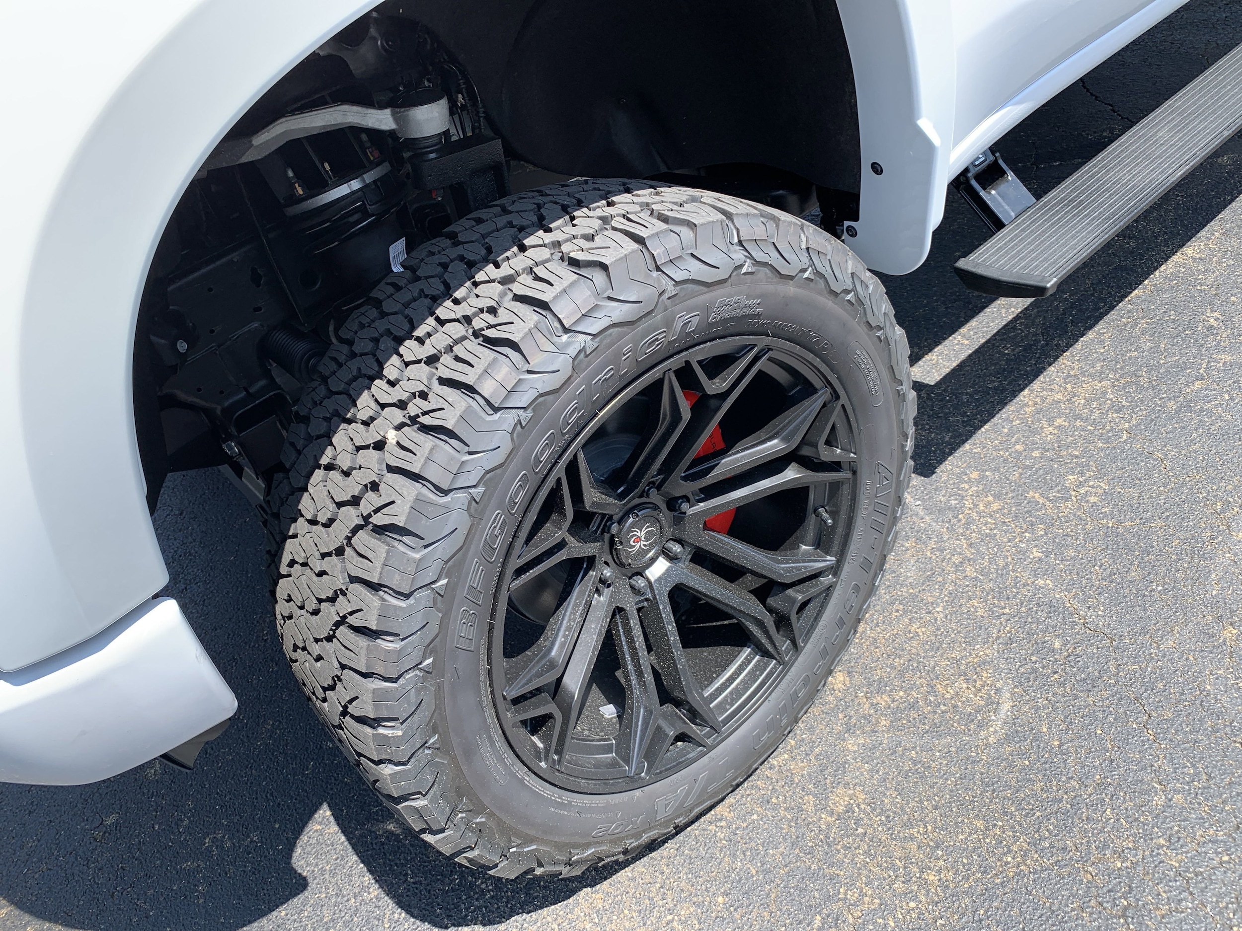2025 Chevrolet Silverado 1500 RST - Photo 10
