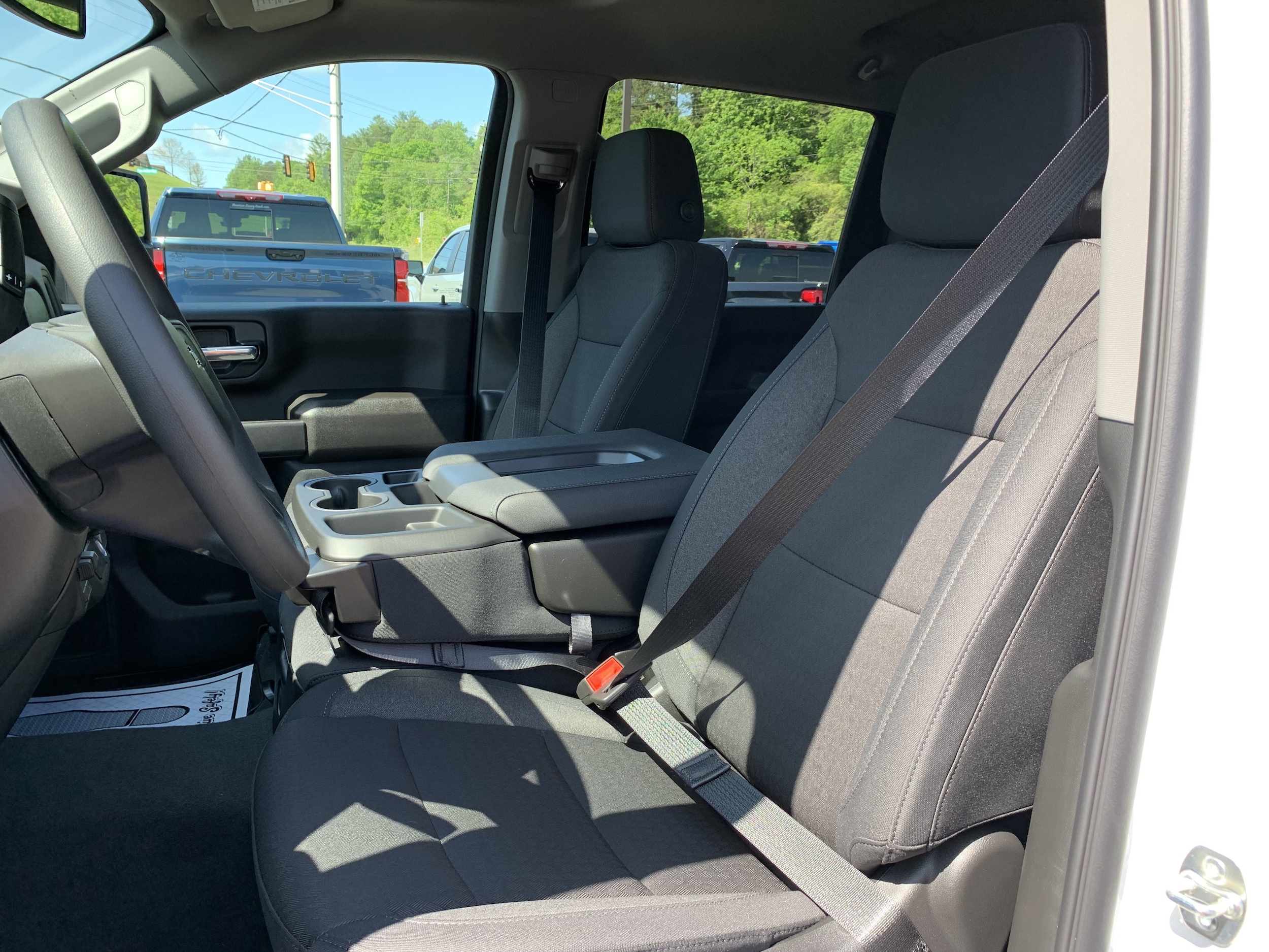 2025 Chevrolet Silverado 2500 HD Custom - Photo 11