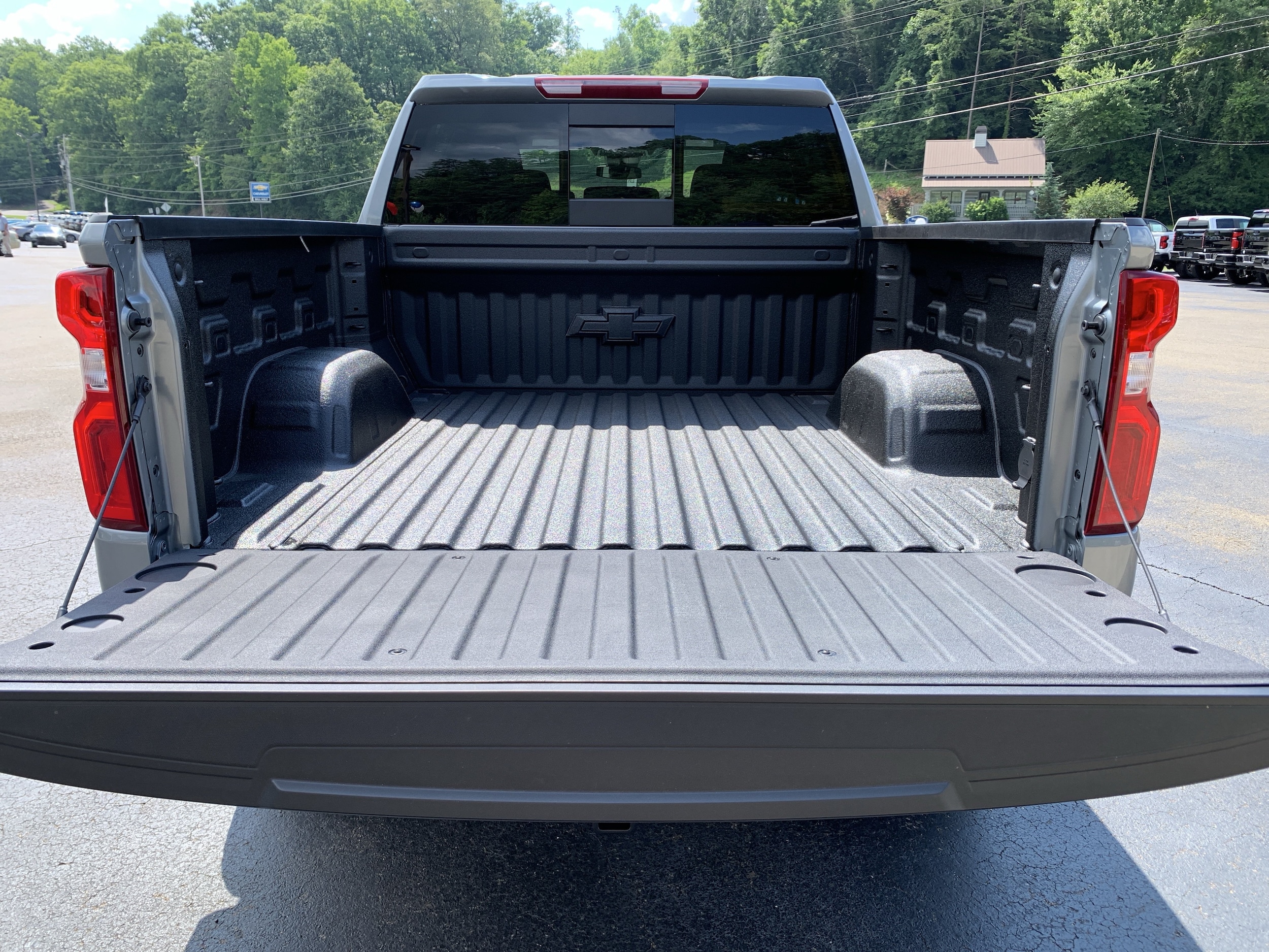 2026 Chevrolet Silverado 1500 RST - Photo 18