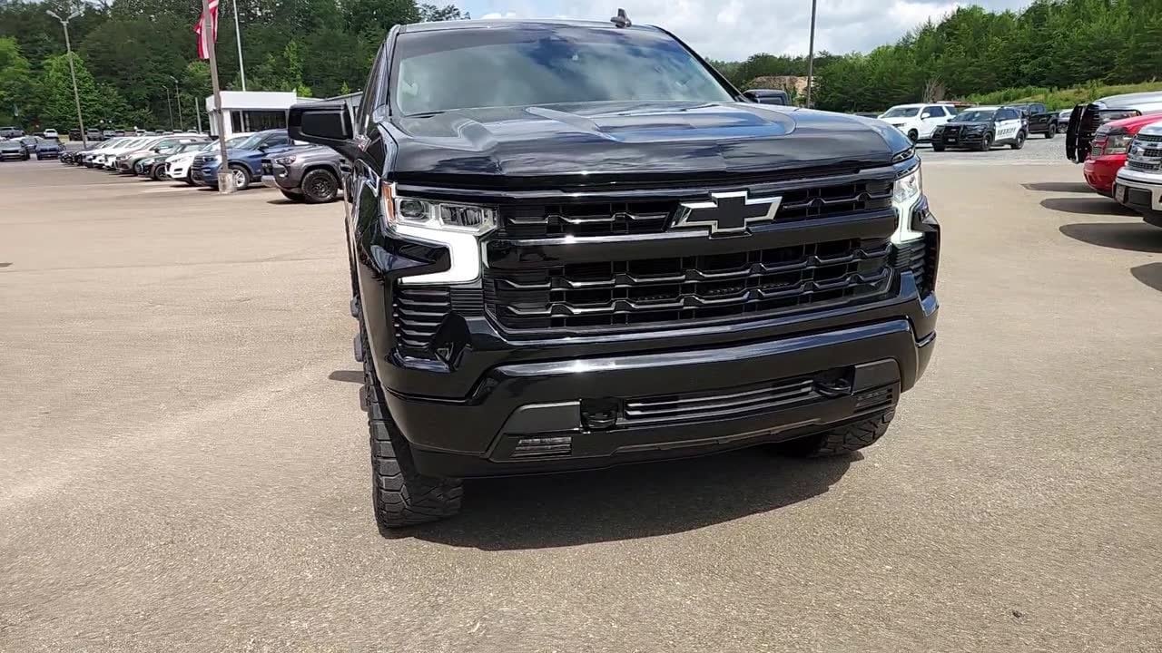 Used 2022 Chevrolet Silverado 1500 RST with VIN 1GCUDEED0NZ502315 for sale in Blue Ridge, GA