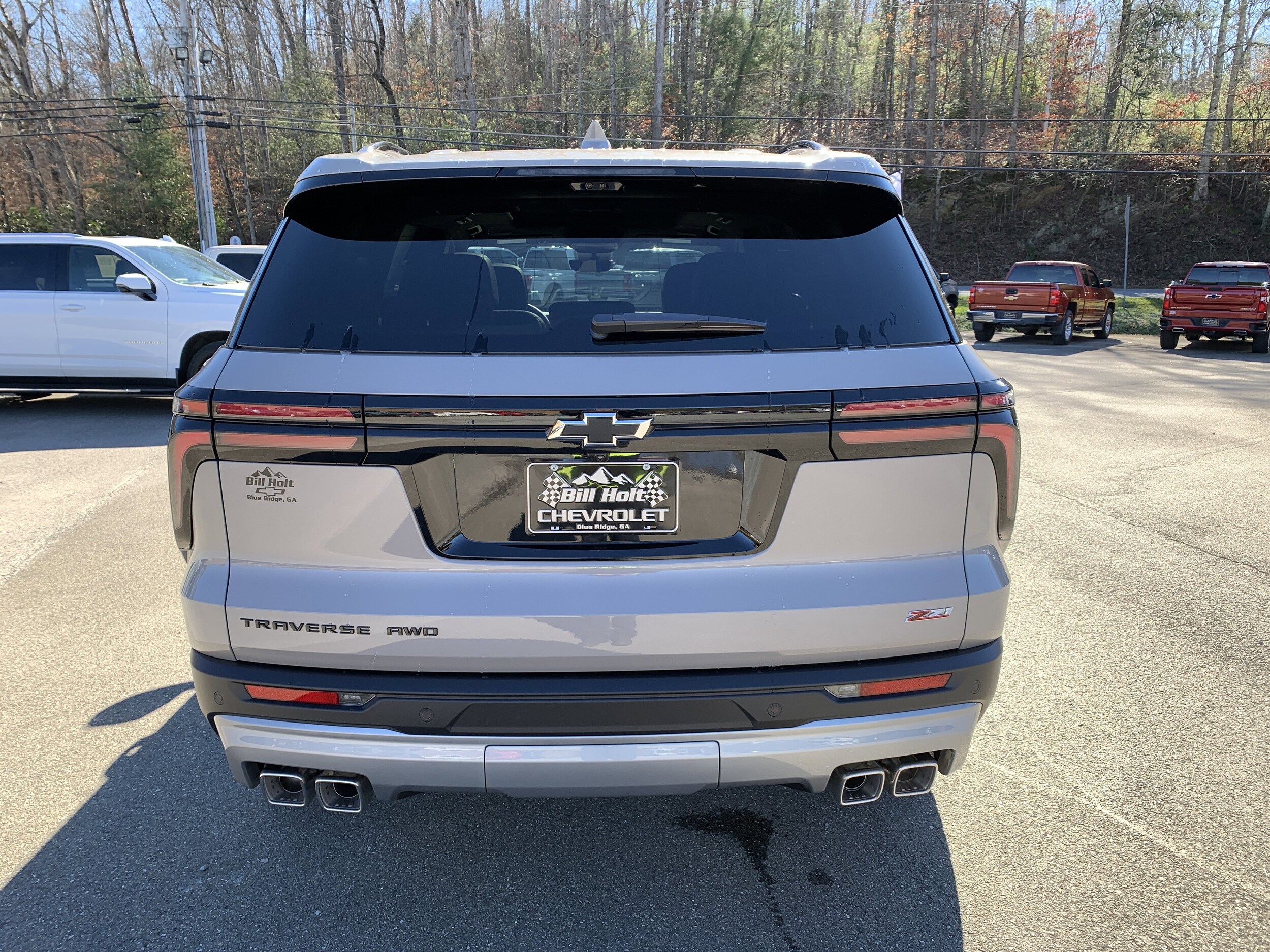 2026 Chevrolet Traverse Z71 photo 2