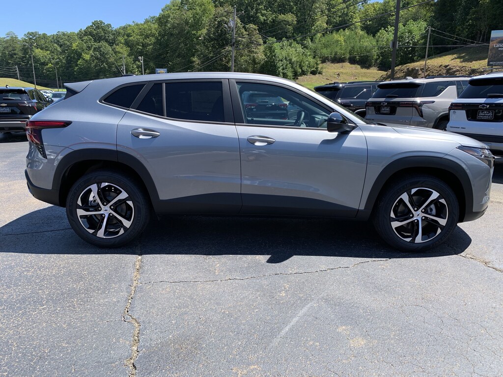 New 2026 Chevrolet Trax 1RS SUV