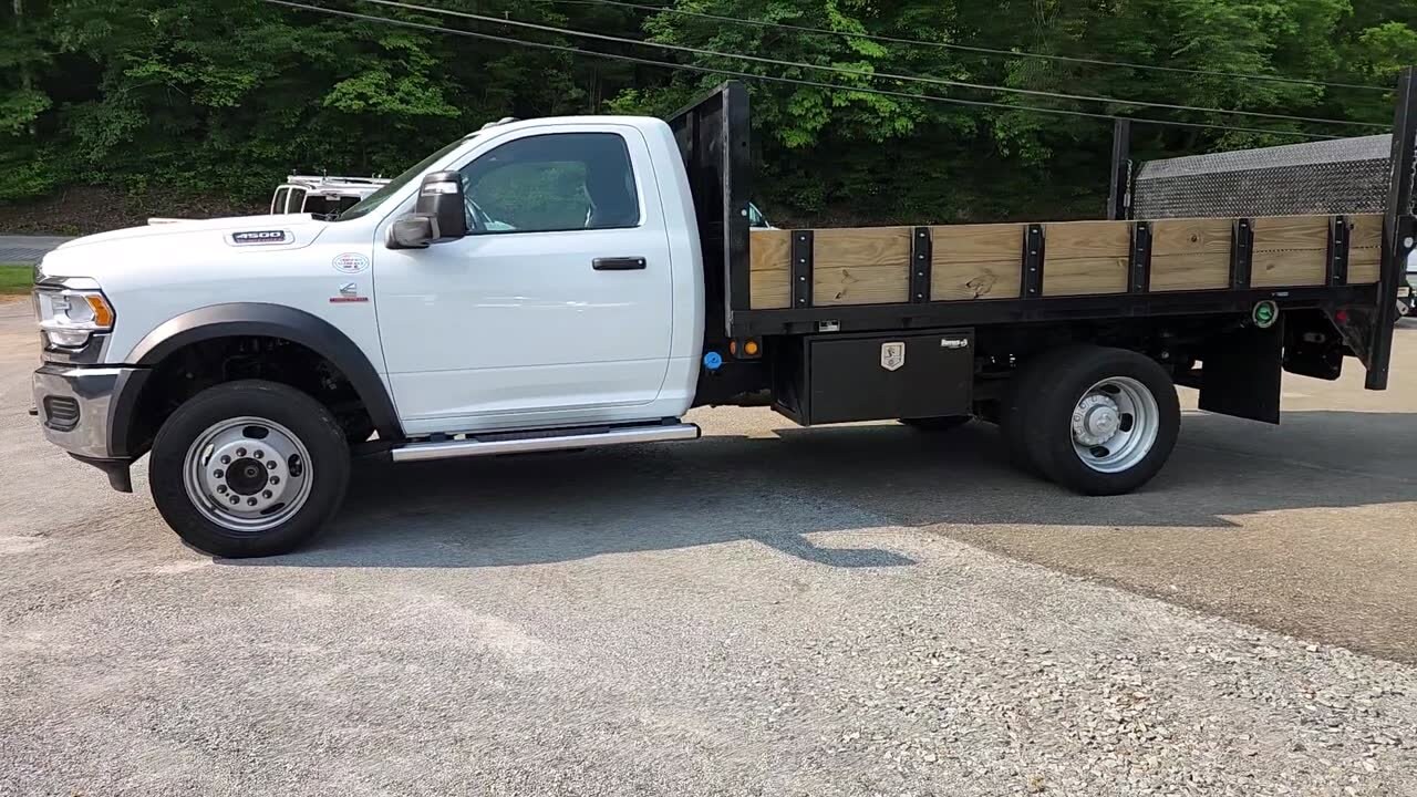 2024 Ram 4500 Tradesman photo 4