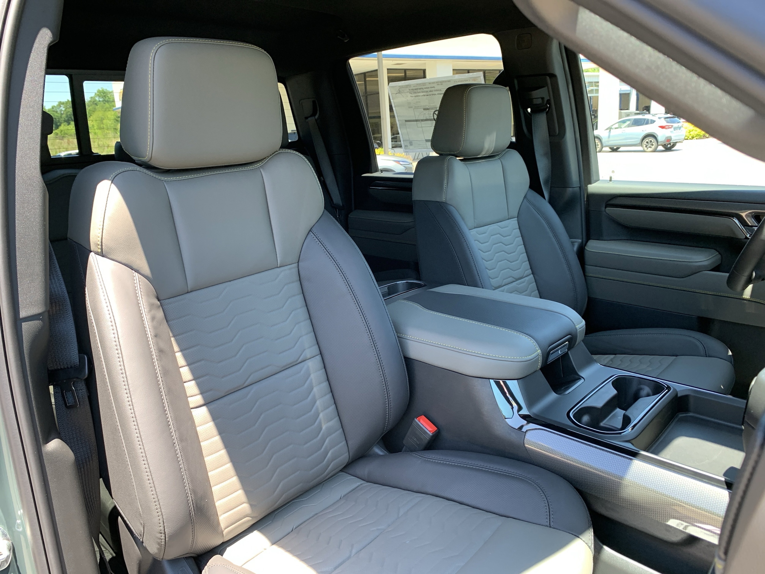 2026 Chevrolet Silverado 2500 HD ZR2 - Photo 30