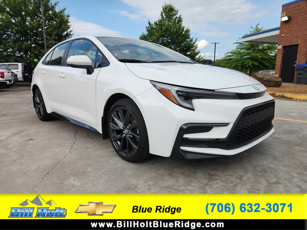 Used 2025 Toyota Corolla SE