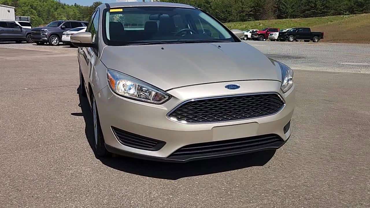 Used 2017 Ford Focus SE with VIN 1FADP3F20HL241371 for sale in Blue Ridge, GA
