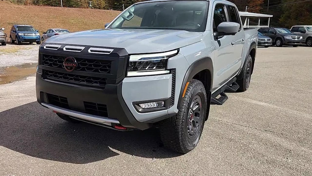 Used 2025 Nissan Frontier PRO-4X