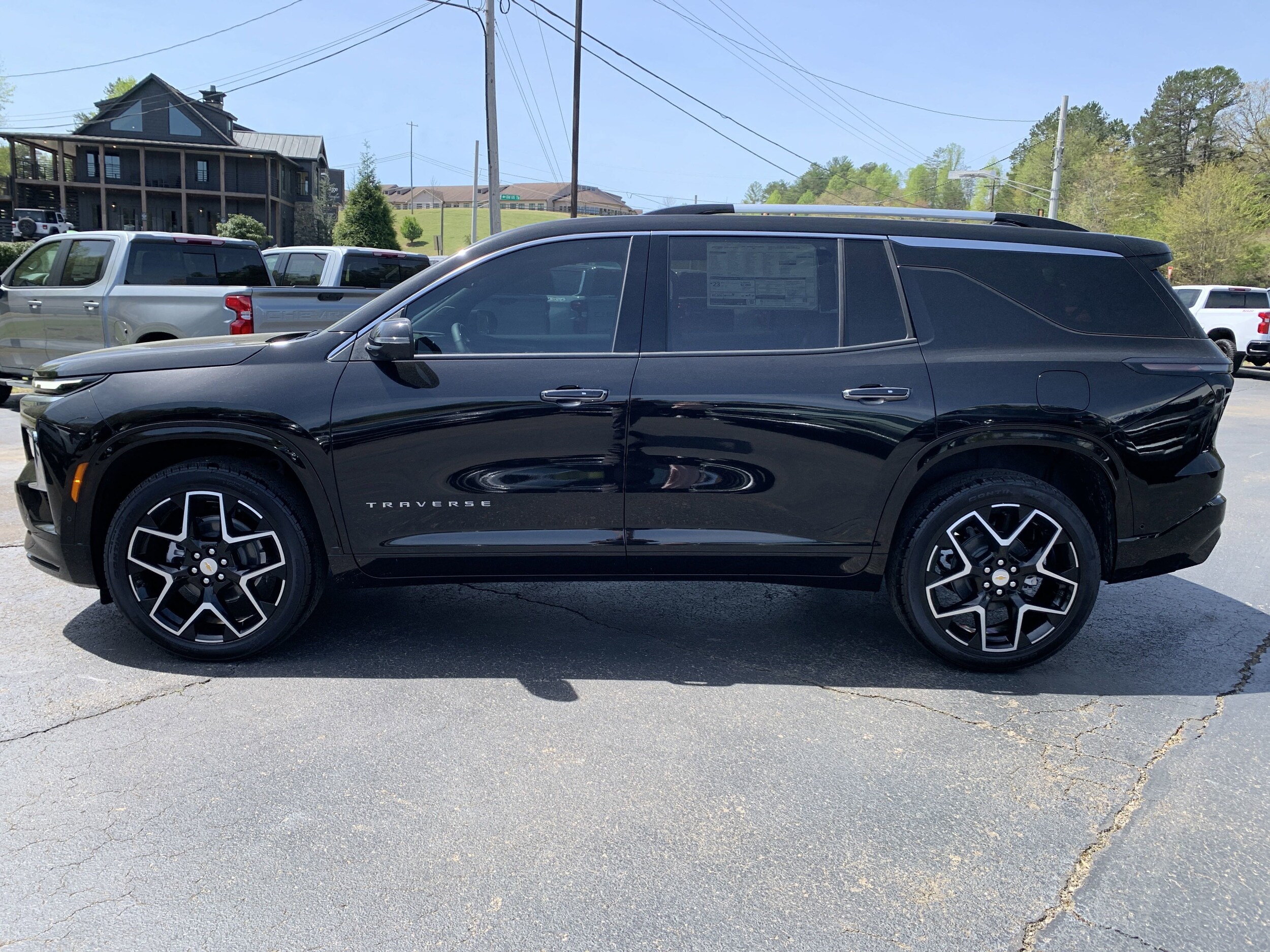 2025 Chevrolet Traverse High Country photo 4