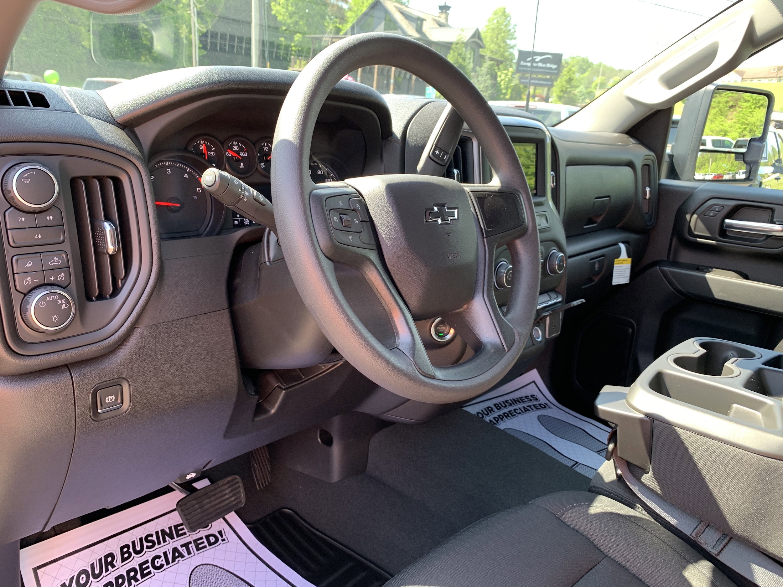 2025 Chevrolet Silverado 2500 HD Custom - Photo 13