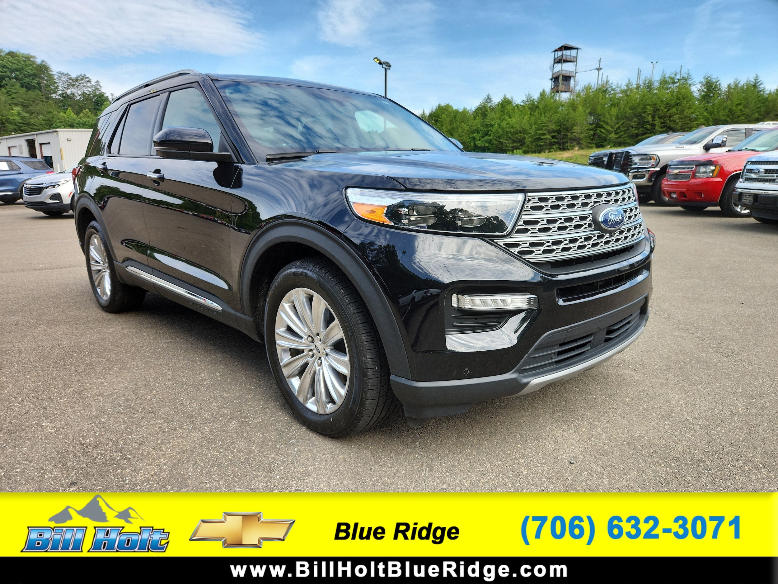 2021 Ford Explorer Limited's photo