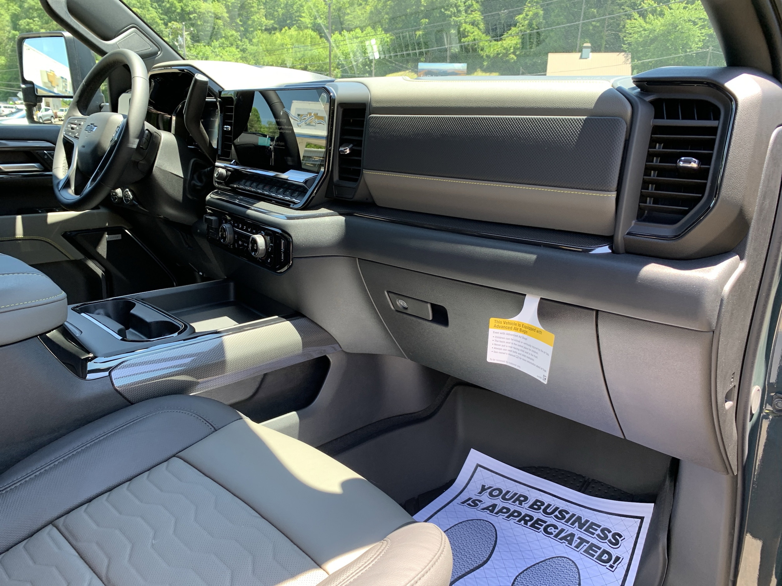 2026 Chevrolet Silverado 2500 HD ZR2 - Photo 32