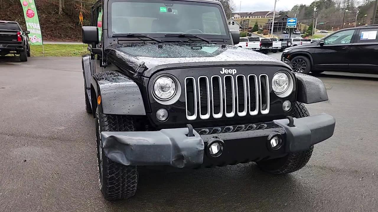 2017 Jeep Wrangler Unlimited Sahara's photo